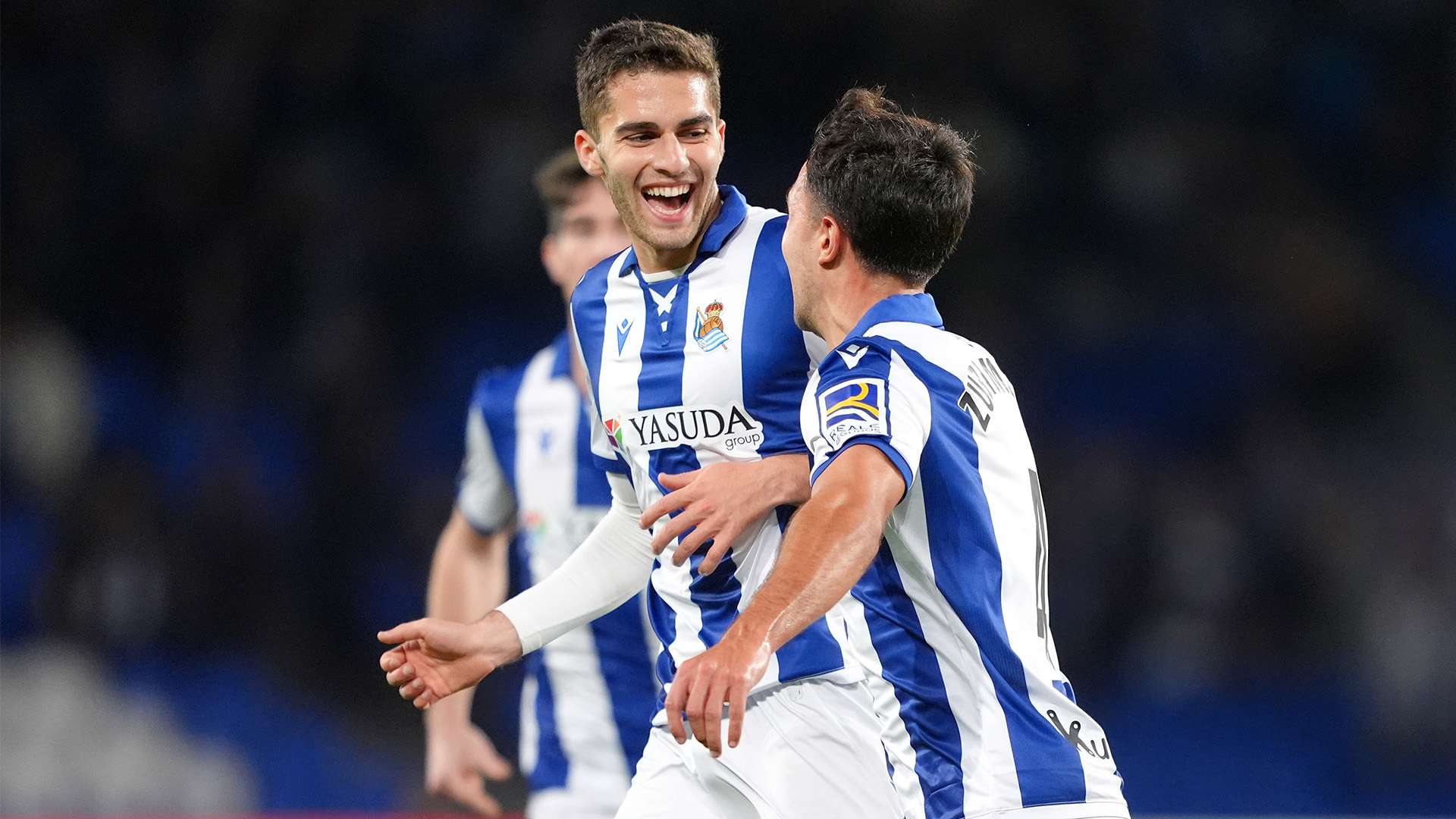 曼城纪录之夜 哈兰德德布劳内疯狂助攻助力球队晋级下一轮