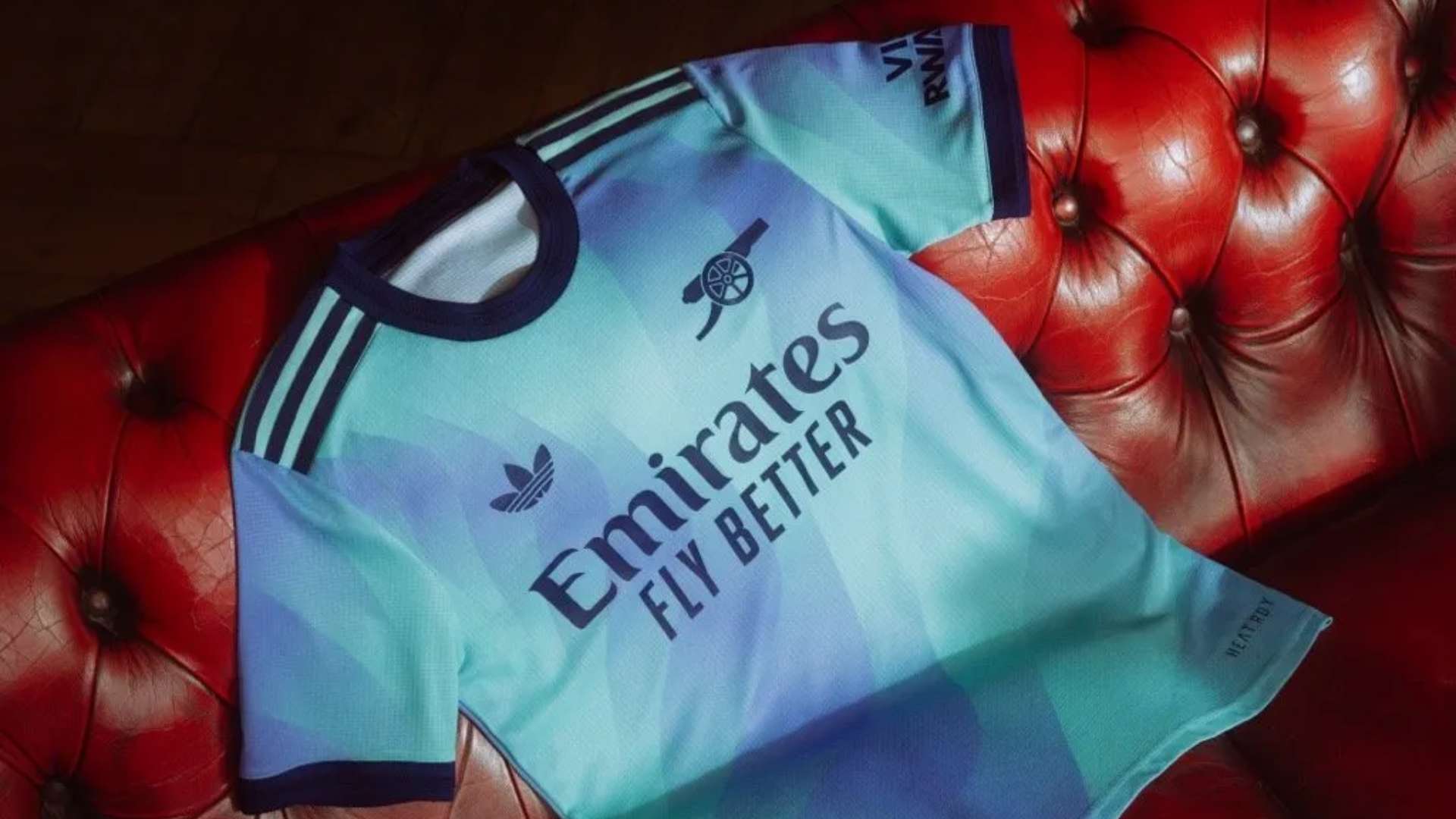 京津德比人员受损考验双方意志与体能的双重挑战